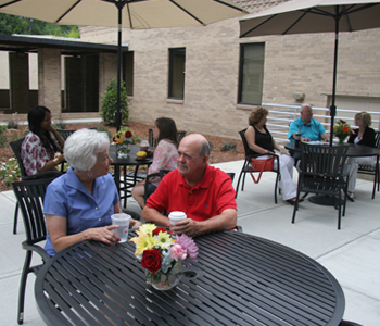 outdoor_dining